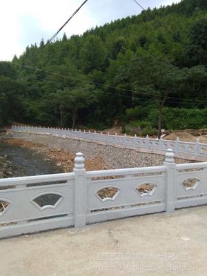 诗意的屏障 仿木栏杆在山水间的艺术叙事
